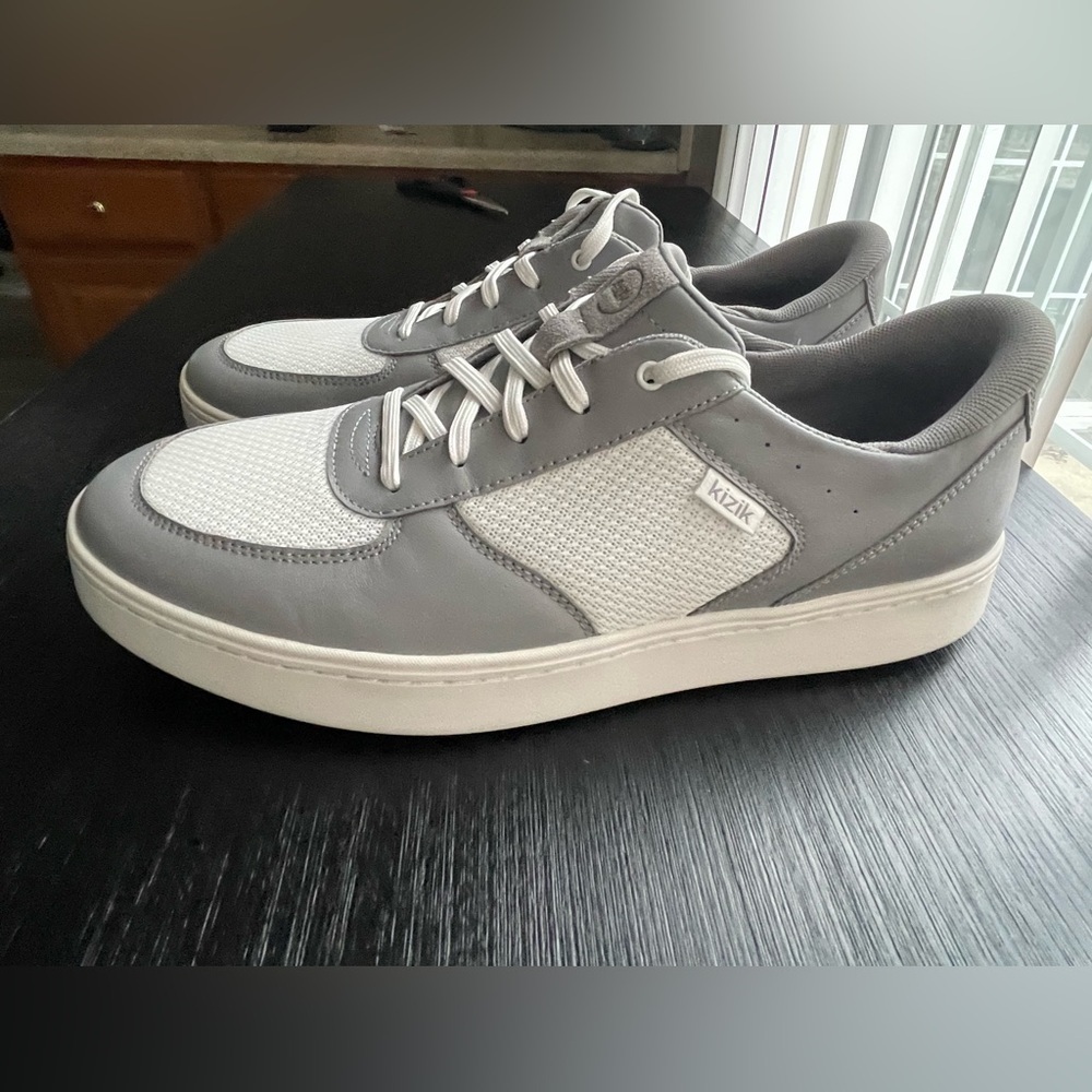 Kizik Men’s Gray and White Sneakers New size 11.5 men U.S. - Picture 3 of 16